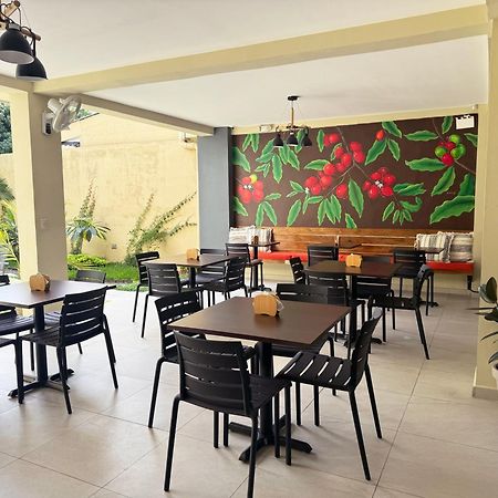 Hotel Rimani San Salvador Buitenkant foto